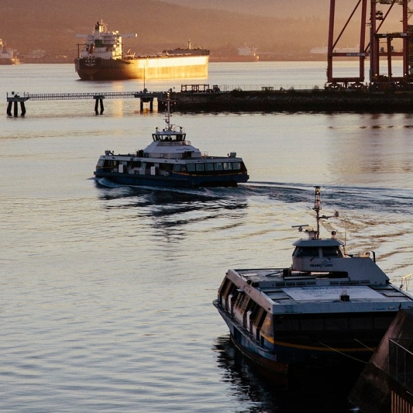 Seabus leaves Waterfront Station in Vancouver, heading towards North Vancouver