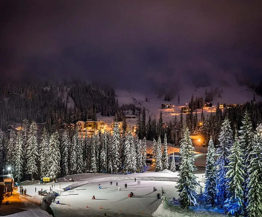 Eislaufen im SilverStar Mountain Resort in der Thompson Okanagan Region