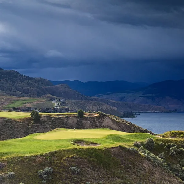 Tobiano Golf Course Credit Destination BC/Andrew Penner
