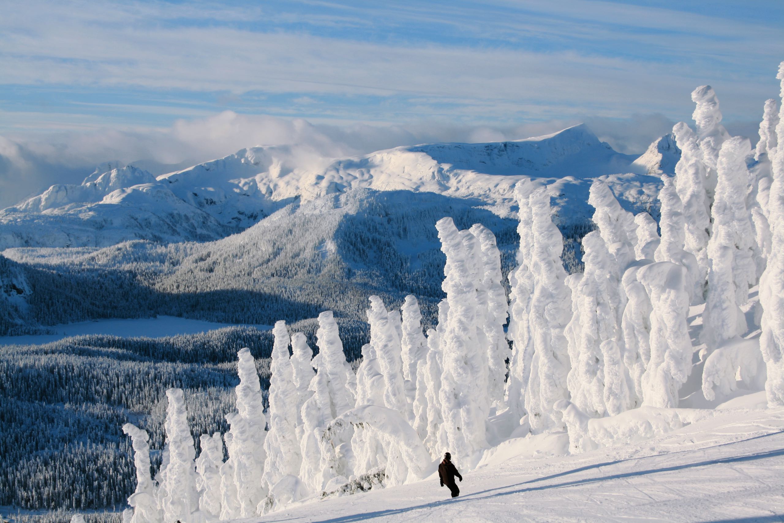 Skiing amongst snow ghosts at Mount Washington Alpine Resort.