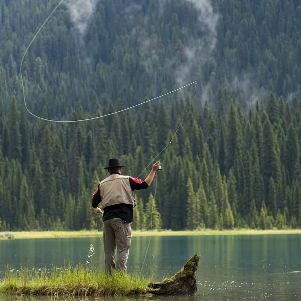 Pesca en el Parque Nacional Yoho