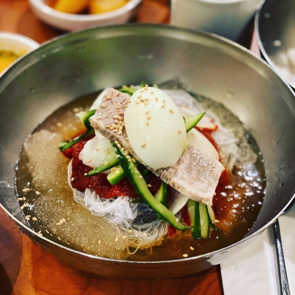 Nahaufnahme eines Gerichts im Insadong Korean Restaurant in Coquitlam