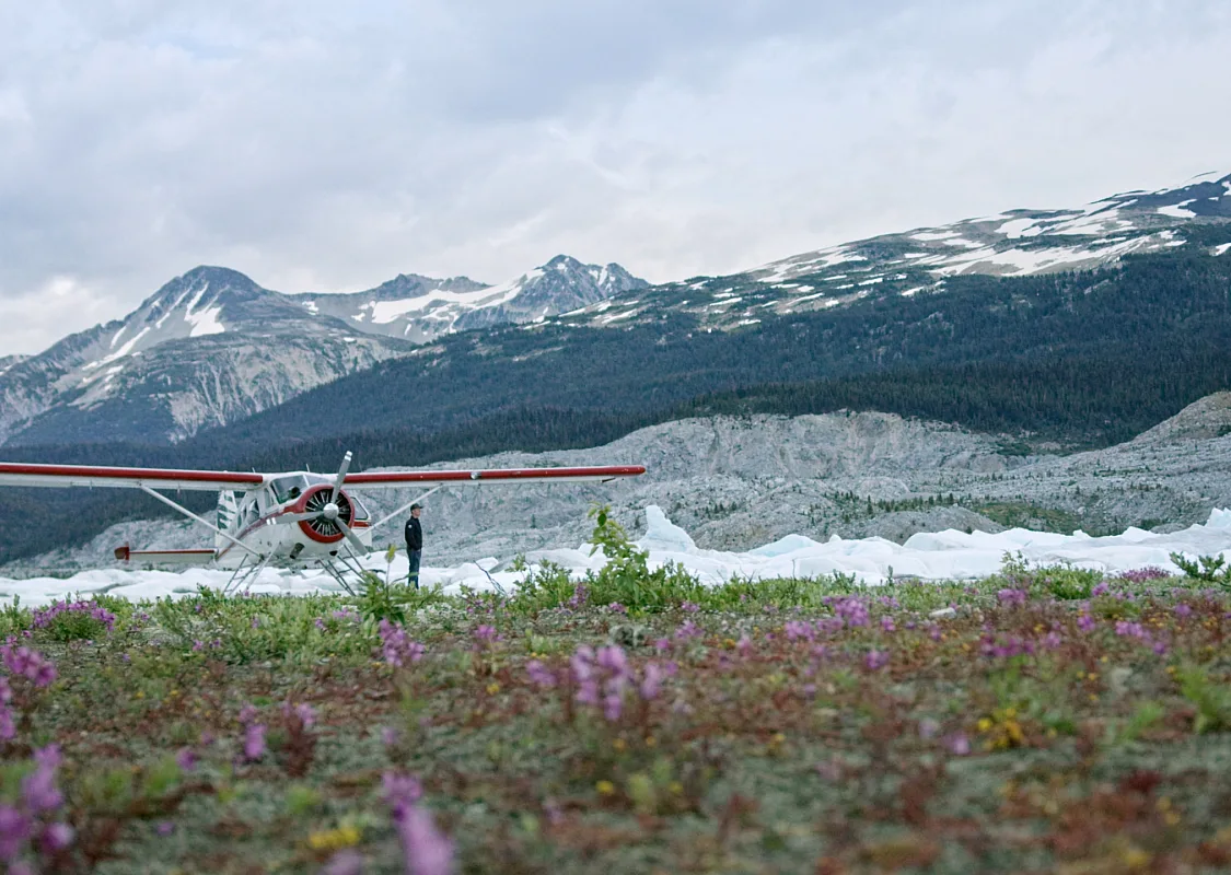 Wasserflugzeug in den South Chilcotin Mountains von BC