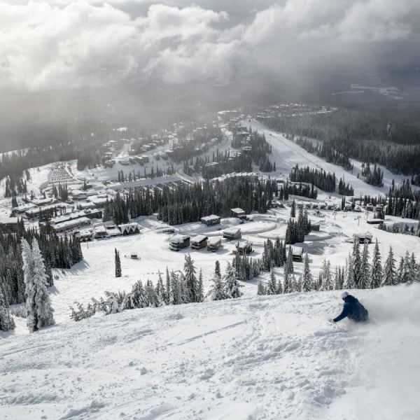 Skiing above SilverStar Mountain Resort