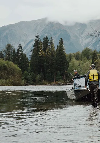 Angeln im Gitnadoix River in Kitimat