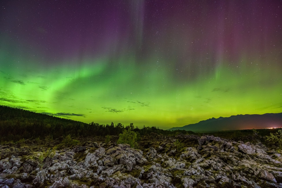 Nordlichter / Aurora Borealis im Nisga'a Memorial Lava Bed Provincial Park.