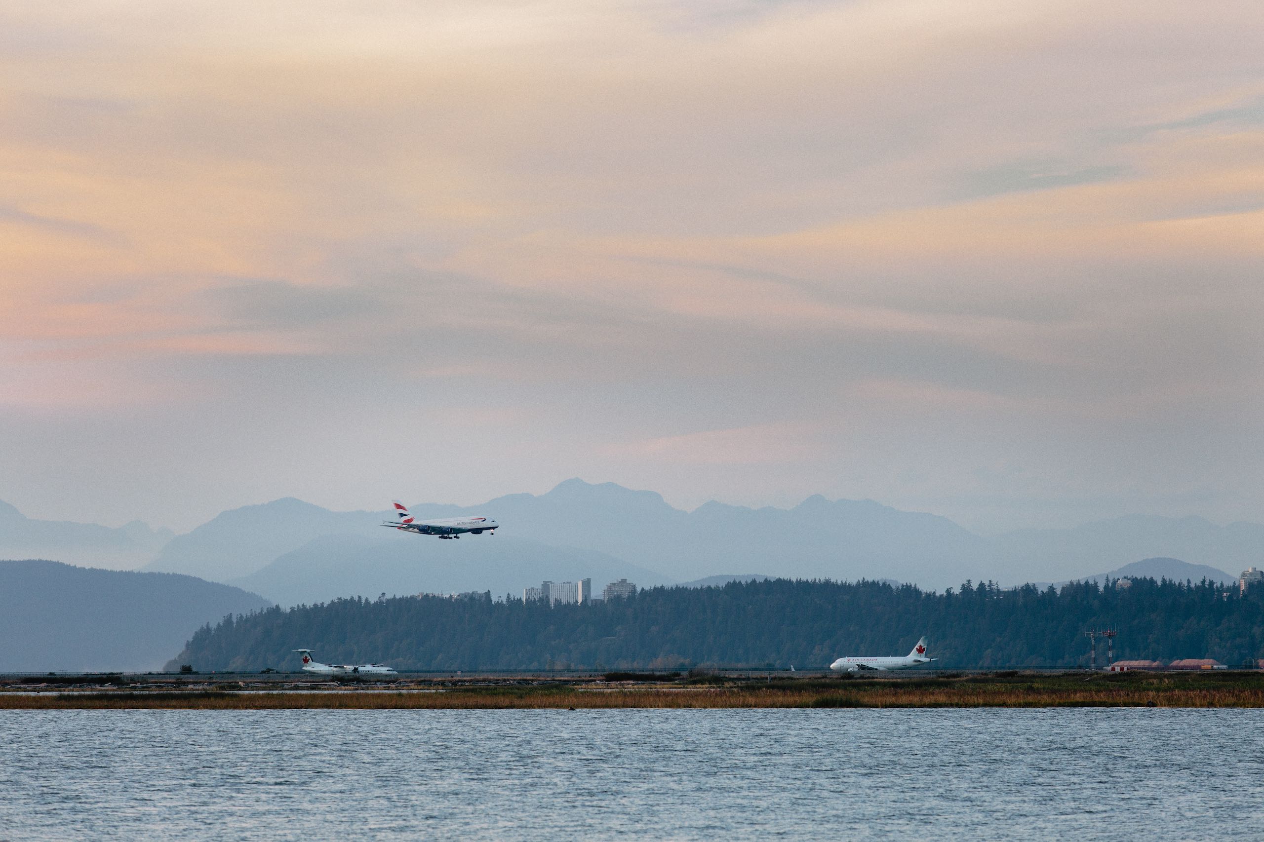 Planes landing at the Vancouver International Airport (YVR)