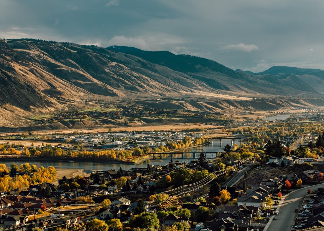 Downtown Kamloops, direkt an der Columbia Street, am Scenic Lookout beim Panorama Inn.