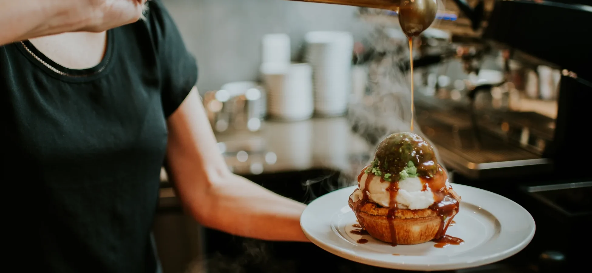 Ein Stück Australien in Whistler bei Peaked Pies | Darby Magill
