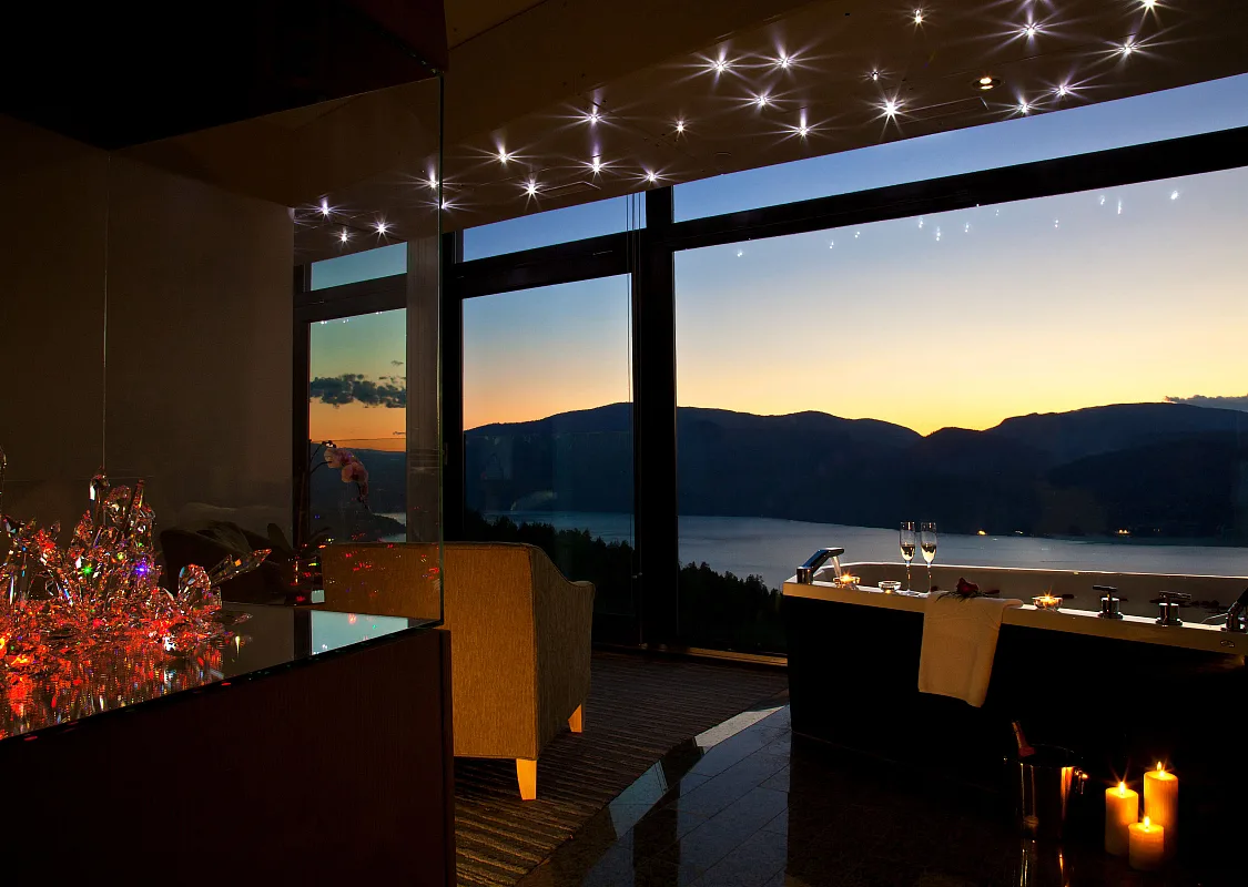 Sparkling Hill Resort
